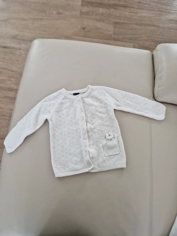 Gilet kiabi 🎀 24 mois