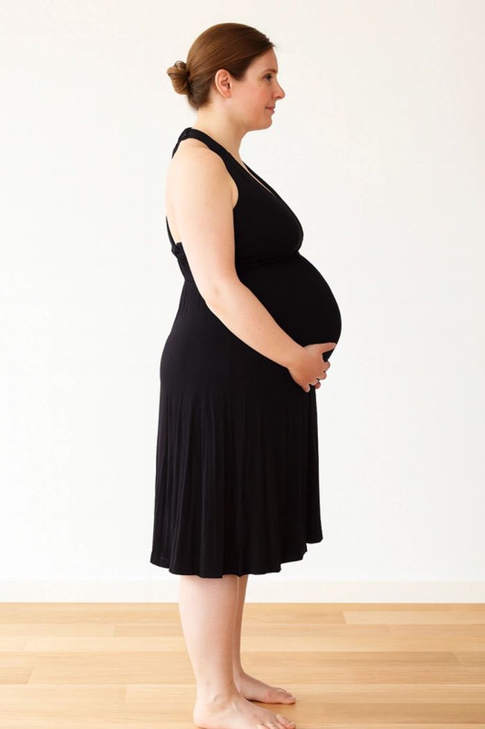 Robe de grossesse noire fluide – Taille 42 - photo numéro 4