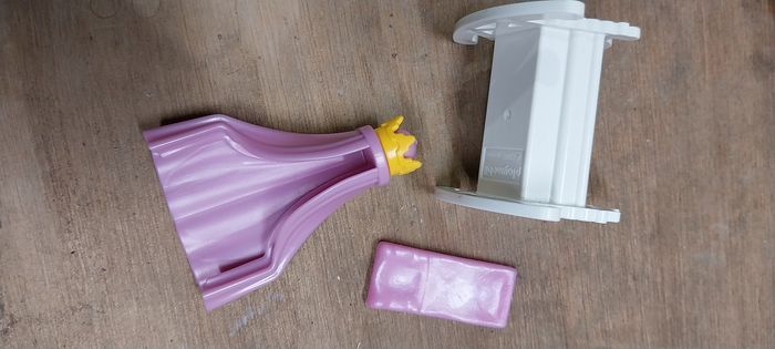 Lit bébé princesse playmobil - photo numéro 3