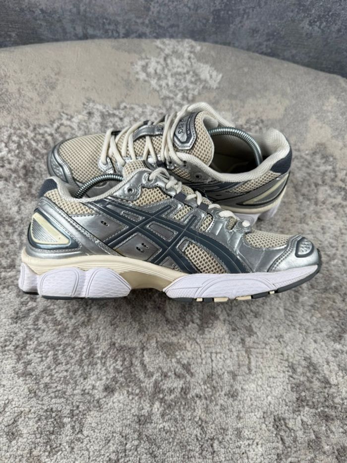 Asics Gel Nimbus 9 Running - White & Silver & Blue - photo numéro 6