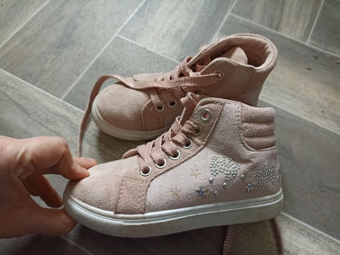 basket montantes rose taille 27