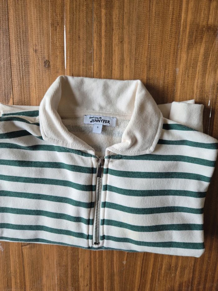 Pull à rayures - photo numéro 2