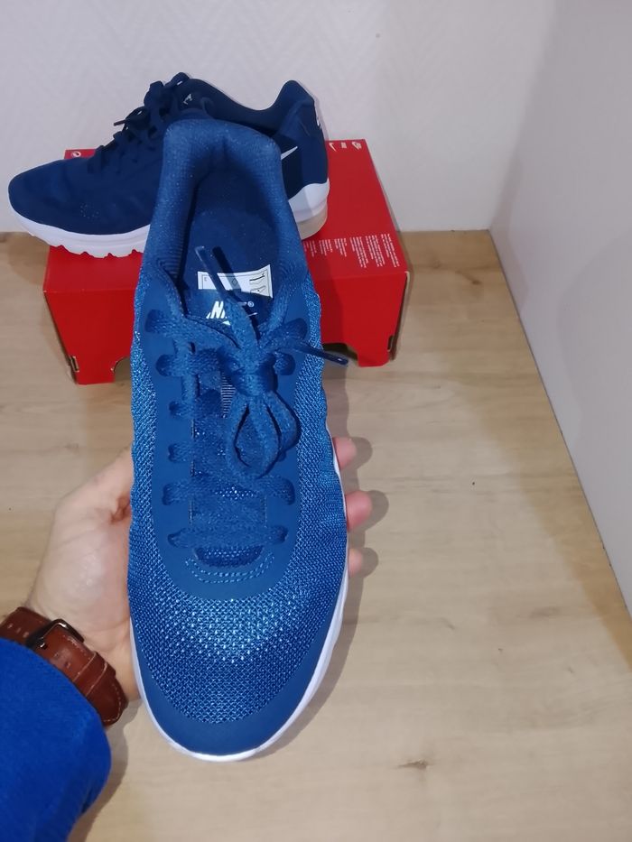 Nike air Max invigor taille 39 - photo numéro 5