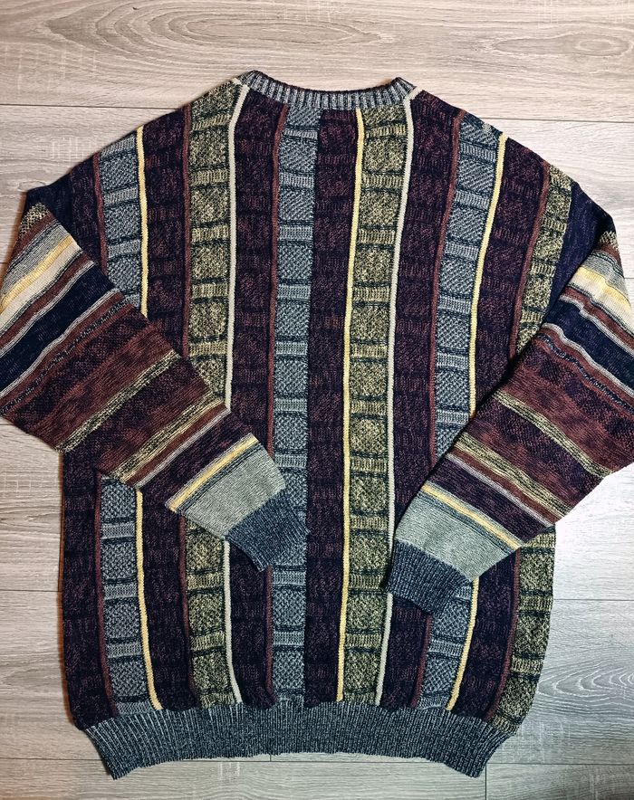 Pull. Vintage 90's taille XL Homme - photo numéro 4