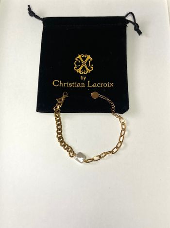 Bracelet gourmette doré et nacre by Christian Lacroix