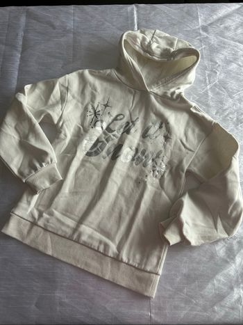 Sweat à capuche blanc crème et argenté