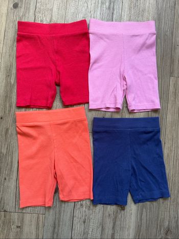 Lot de 4 Legging short côtelé fille 4/5 ans primark