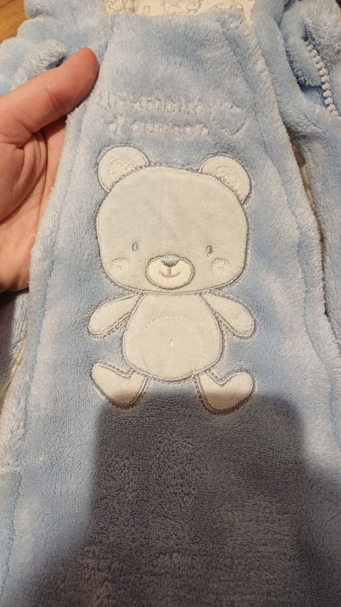 Combinaison hiver bébé 9 mois - photo numéro 2