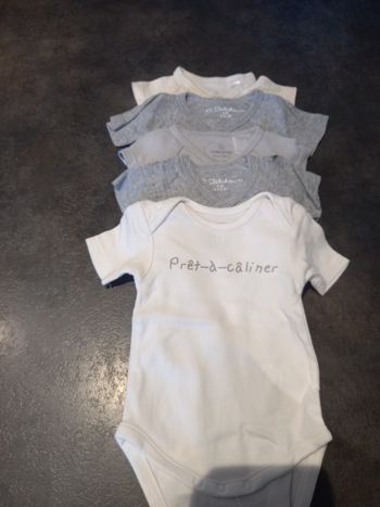 Lot 5 bodies naissance