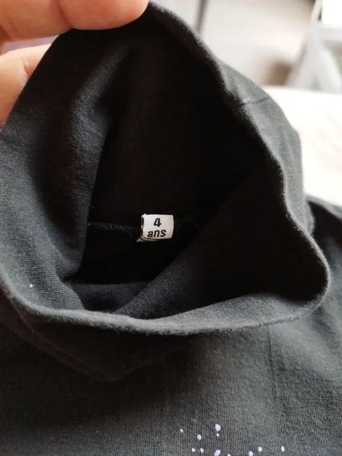 Pull léger col roulé 4 ans - photo numéro 2