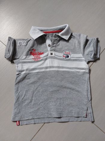 Tee-shirt à col et boutons