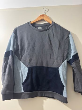 Sweatshirt Kiabi gris et bleu
