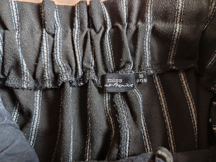Pantalon miss avant première 18 ans à rayures ceinture intégrée