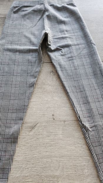 Legging à carreaux Zara