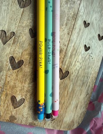 Magnifique stylos effaçables style Legami passion kawai