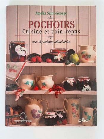 Livre pochoirs cuisine et coin repas