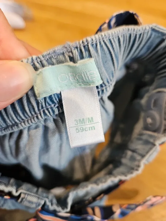 Ensemble haut et short 3 mois - photo numéro 4