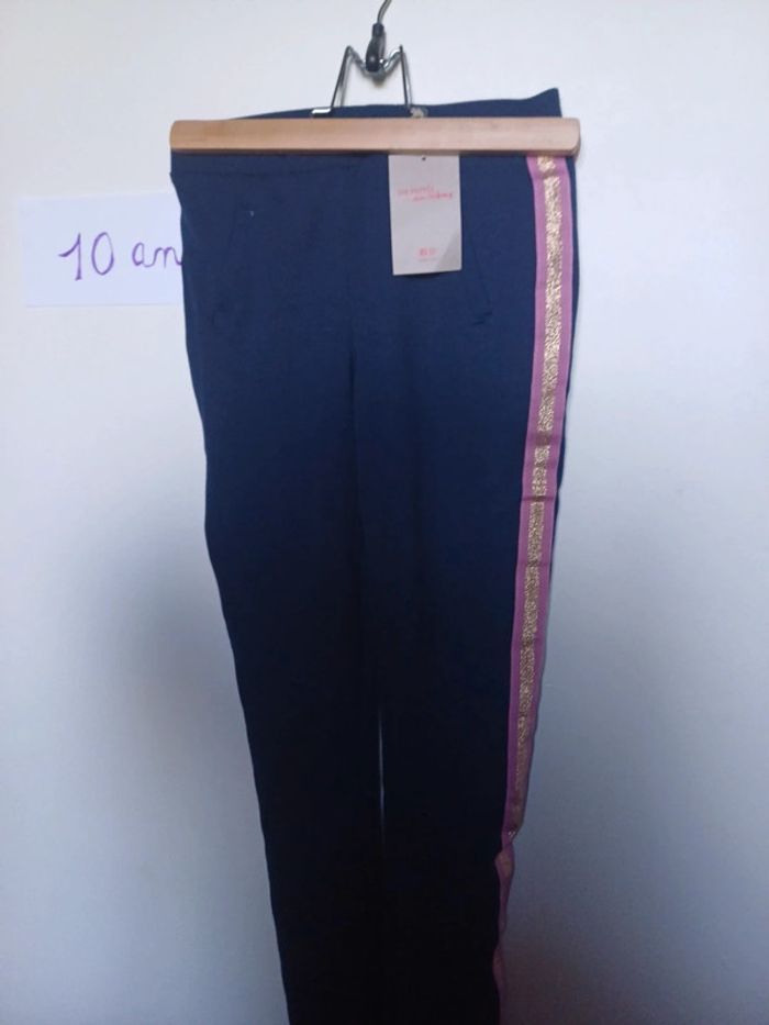 Pantalon Du pareil au même en 10 ans NEUF - photo numéro 1