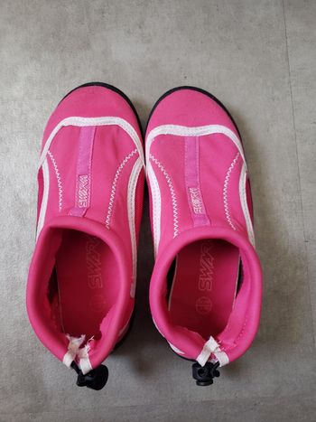 Chaussures d'eau pointure 33