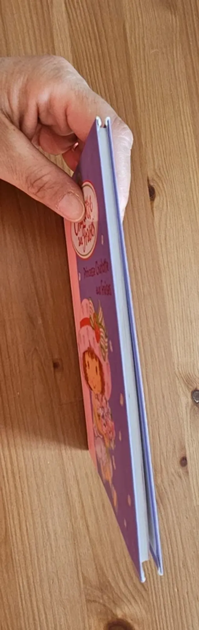 Livre - Tome 10 - Charlotte aux fraises - photo numéro 6