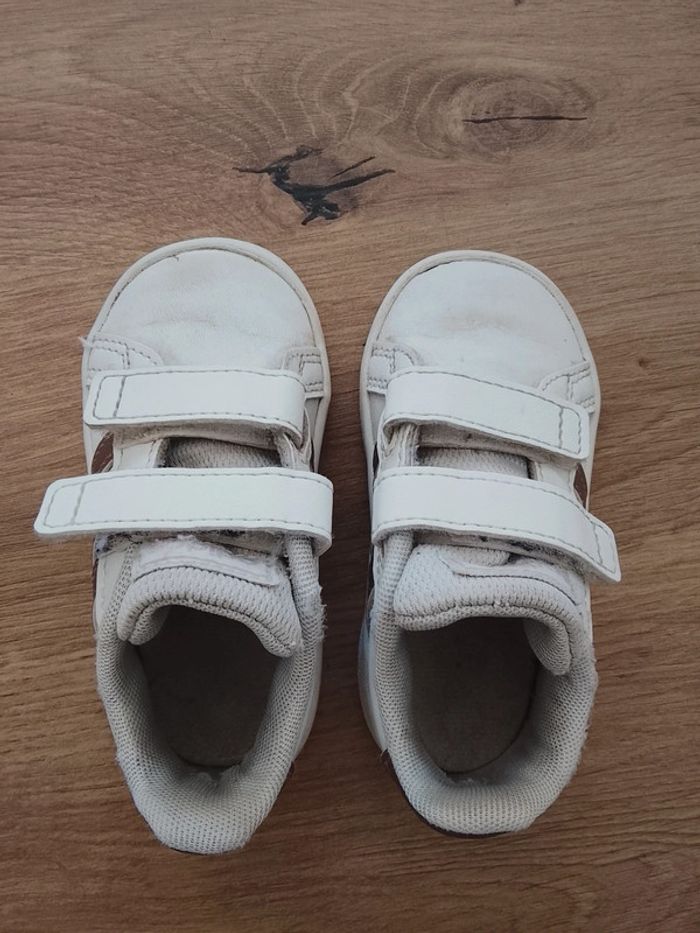 Basket fille adidas