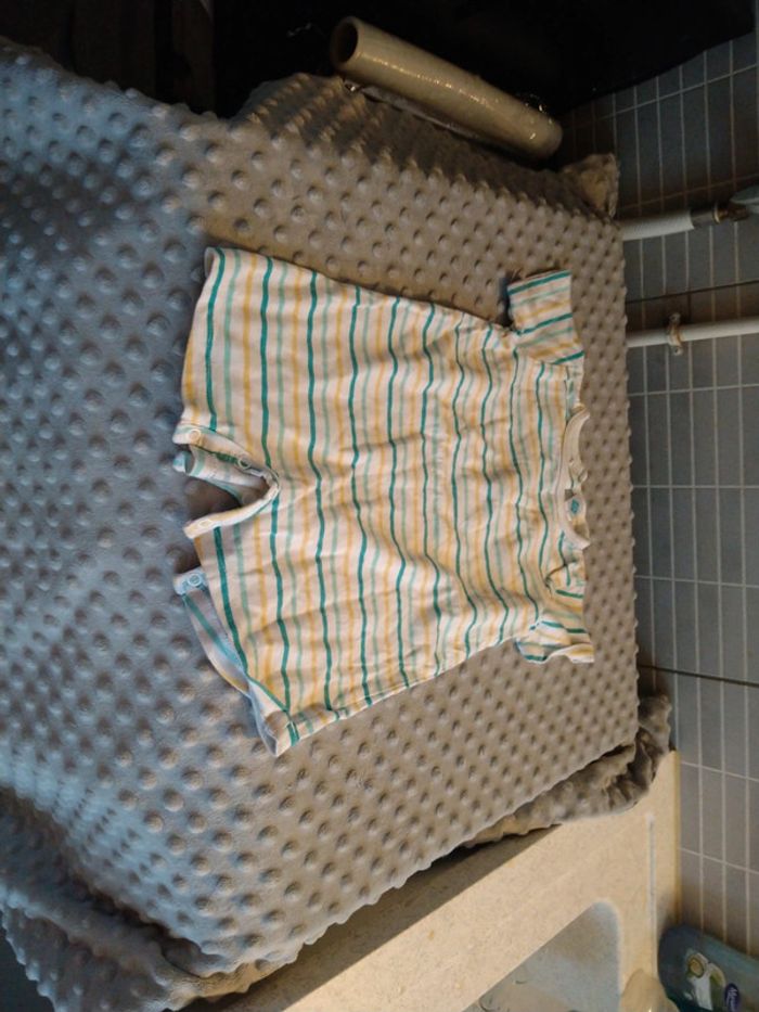 3 combishorts 6 mois