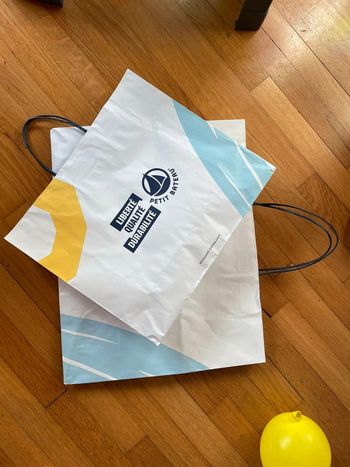 Lot de 25 sacs commerce