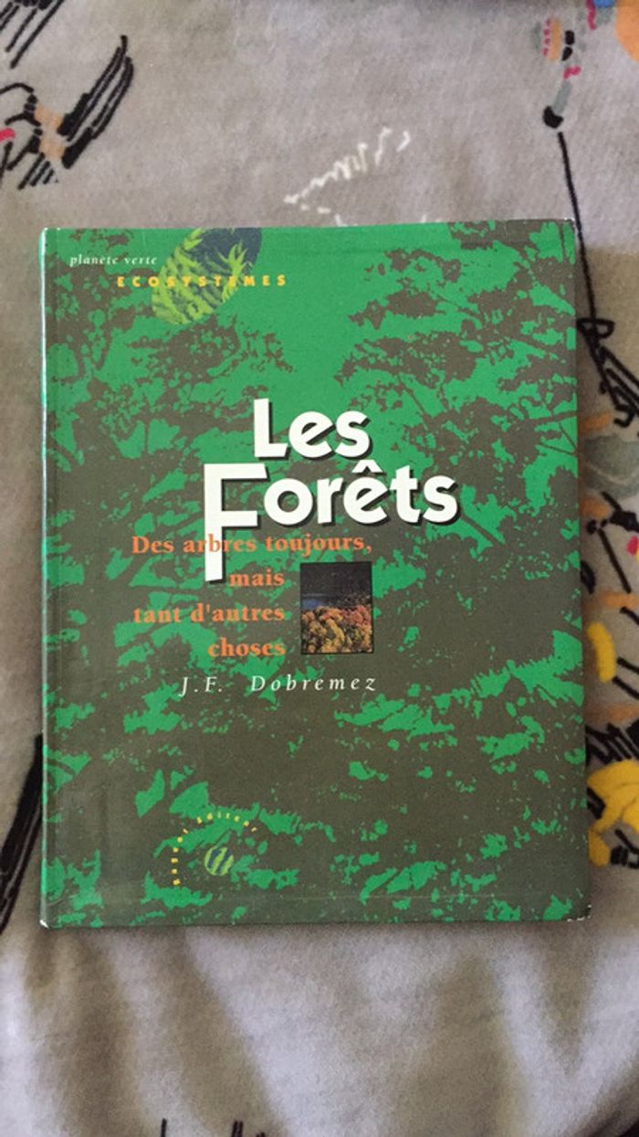 Les Forêts
