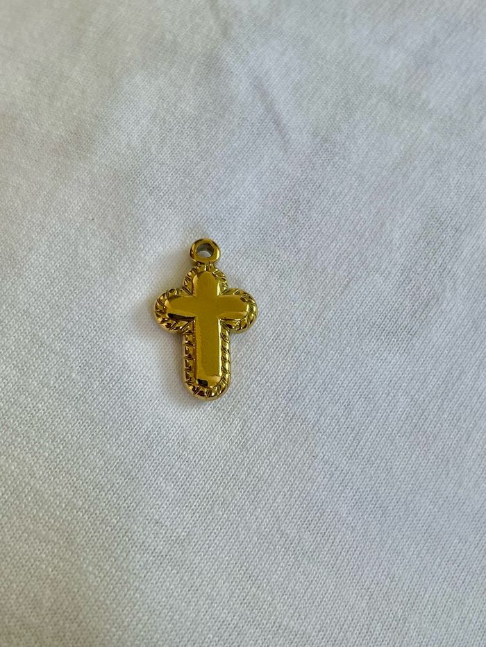 Pendentif croix
