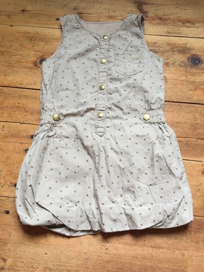 Robe étoiles