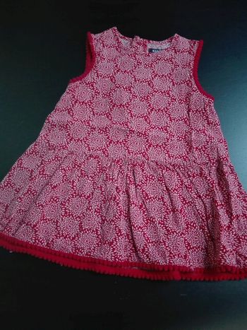 Robe rouge bébé fille 12 mois fleurs pompons neuve