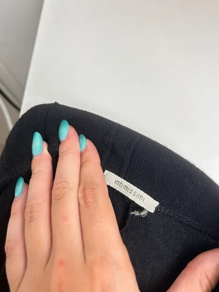 Robe bustier noire moulante taille S (Intimissimi - photo numéro 4