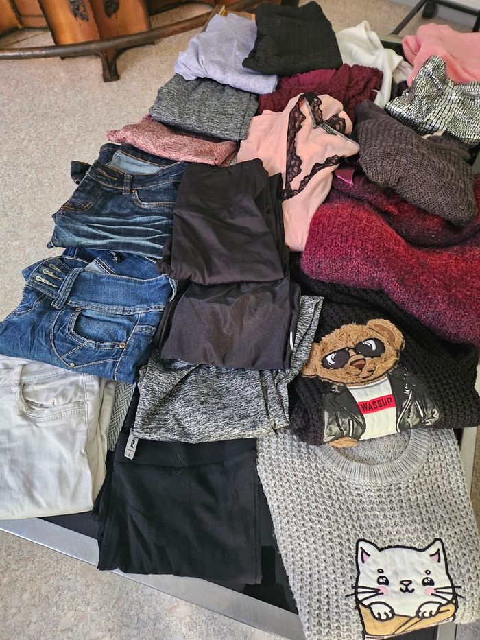 Lot de vêtements femme  taille xs et S - photo numéro 7