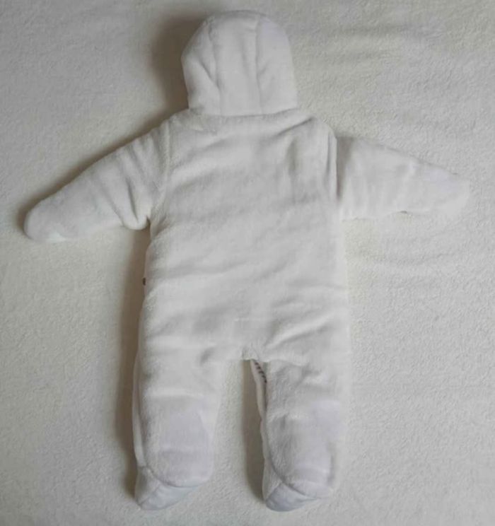 Combinaison blanc/gris 3-6 mois - photo numéro 2