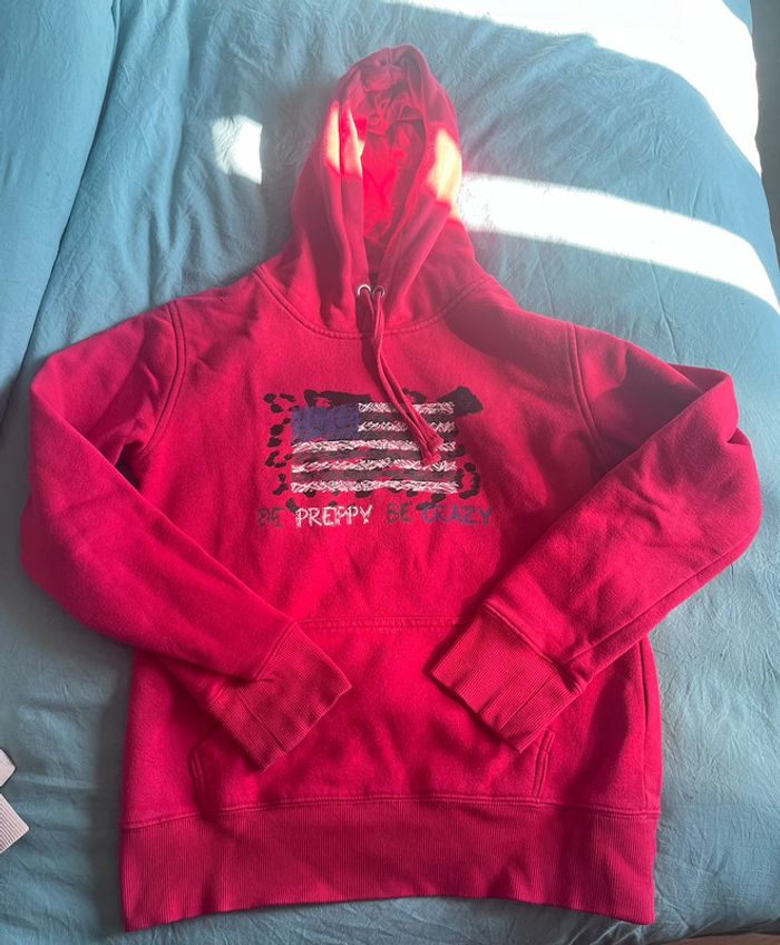 Pull rouge