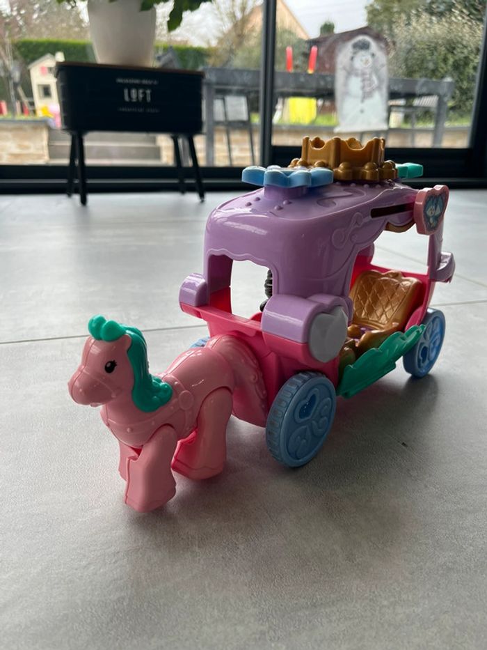 Vtech tut tut copains, le carrosse enchanté et jade la princesse - photo numéro 3