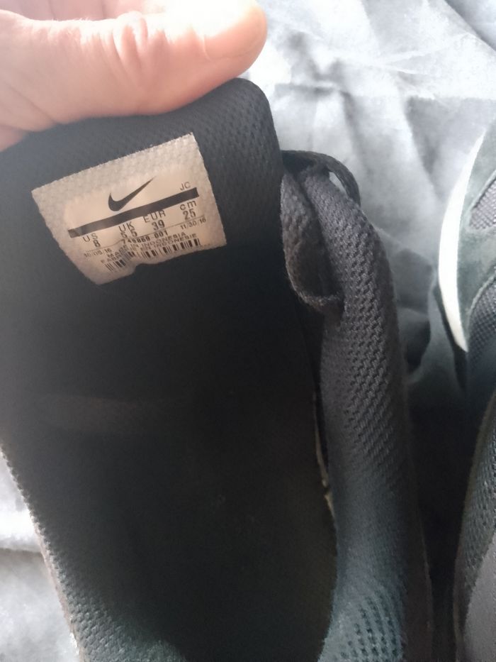 Baskets Nike - photo numéro 4