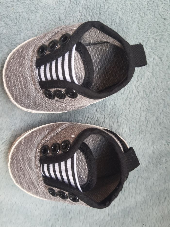 Chaussures bébé - photo numéro 2