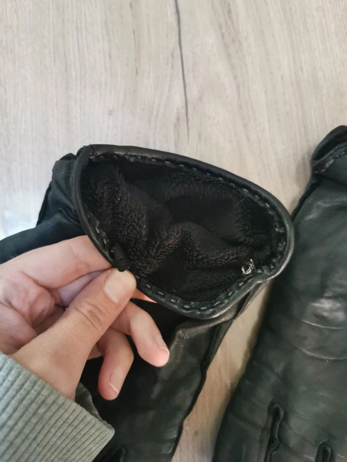 Gants taille 2 - photo numéro 4