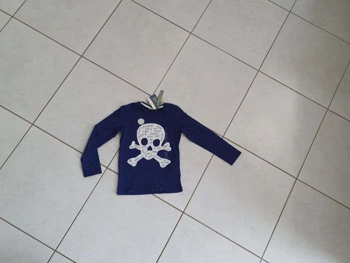 T-shirt ml garçon tête de mort 8 ans Neuf lc6