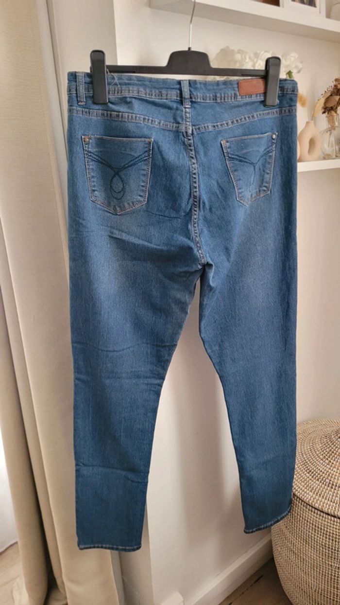 Jean femme Gemo taille 44 - photo numéro 5