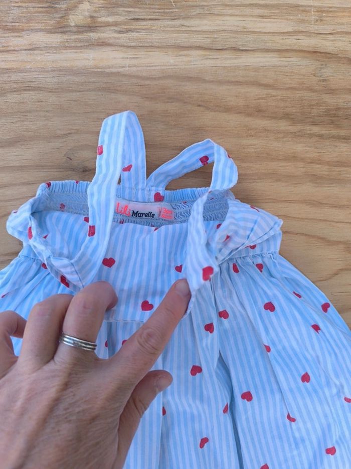 Robe Lili Marelle taille 3 ans en très bon état - photo numéro 2
