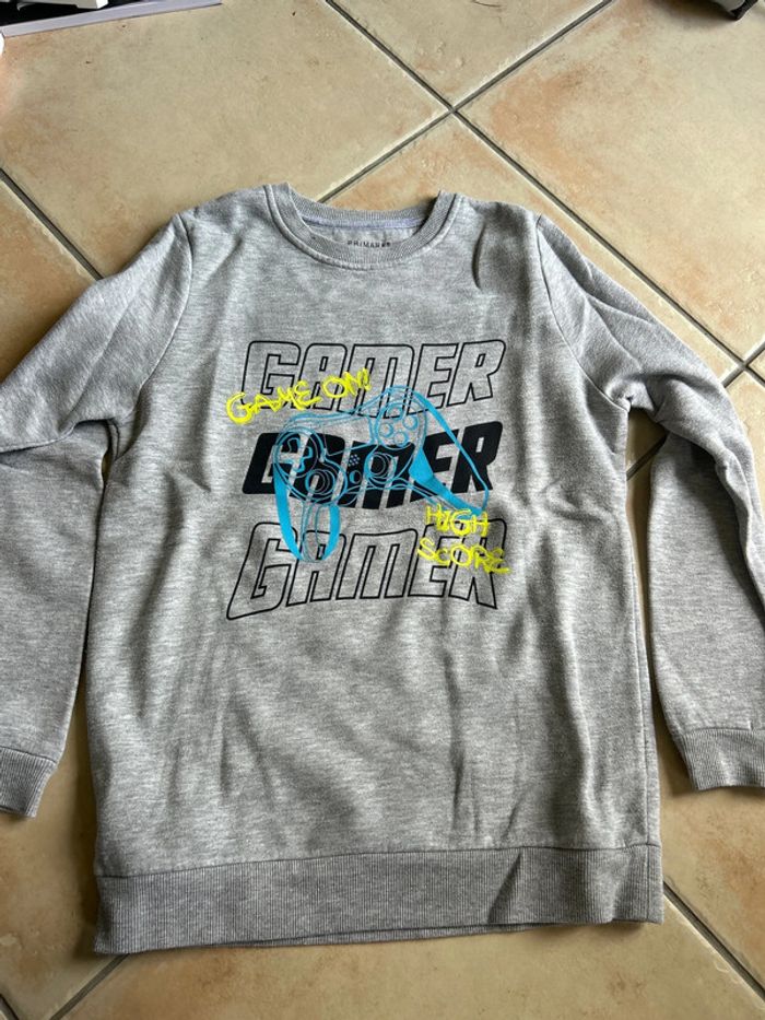Sweat garçon primark 10-11 ans