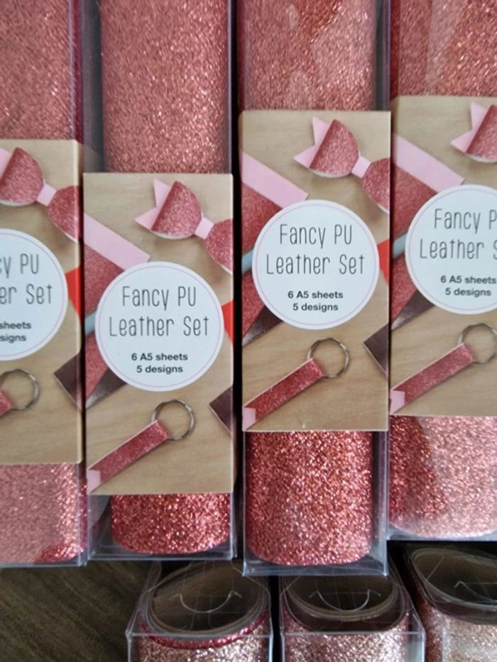 Gros lot scrapbooking - photo numéro 3