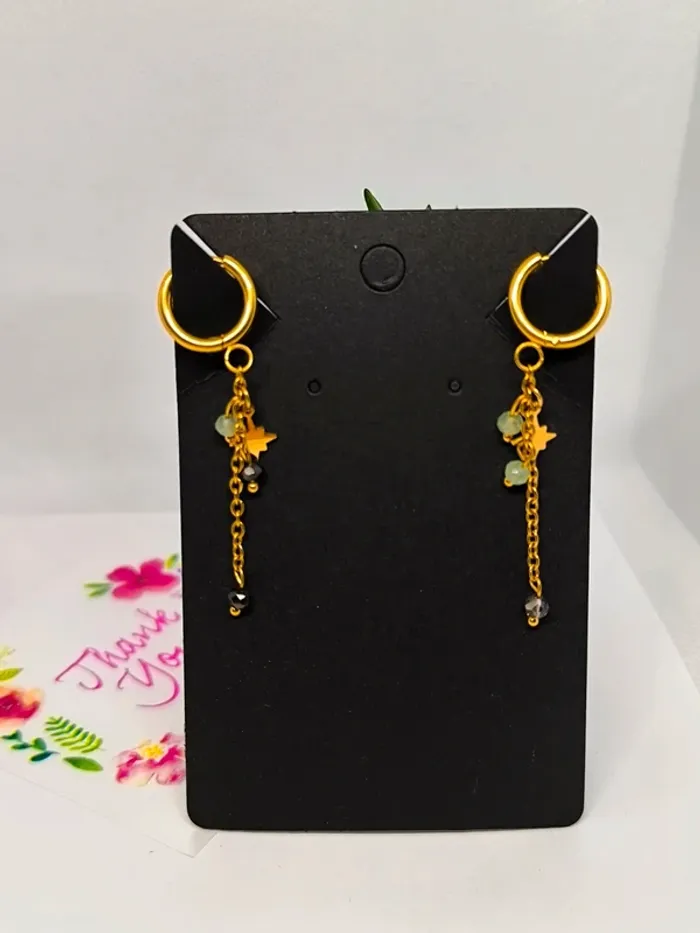 Boucles d'oreilles dorées étoile polaire et perles vertes et noires - photo numéro 2