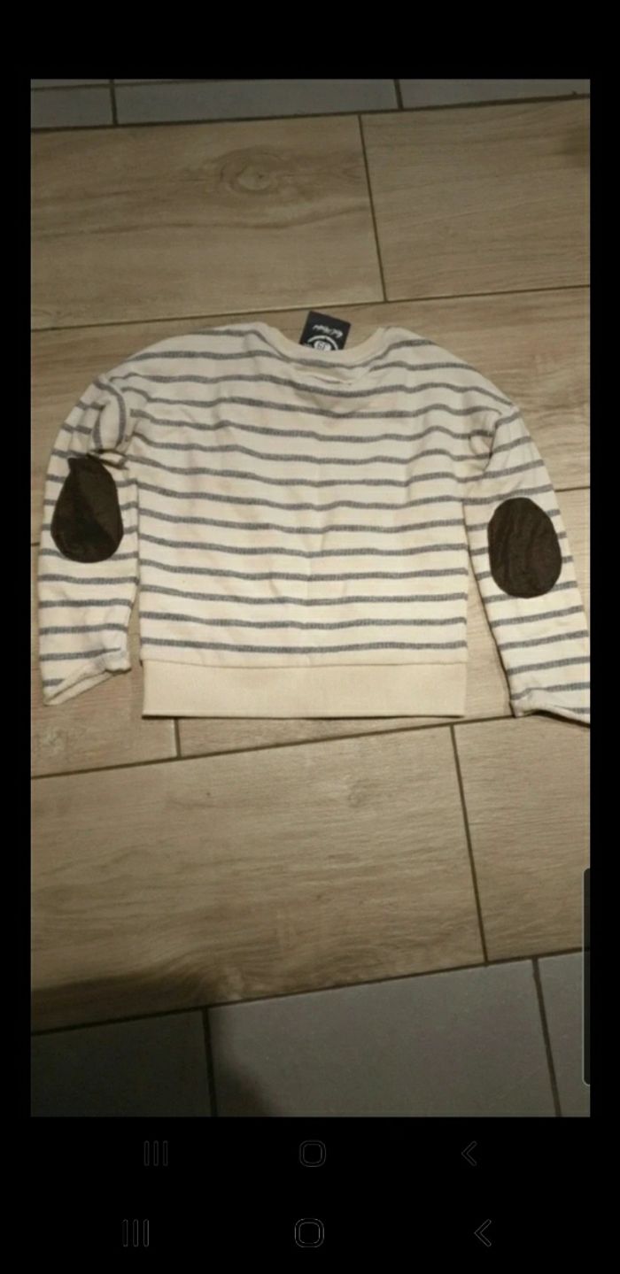 Sweat marinière fille neuf étiquette 6 ans - photo numéro 4