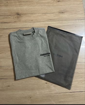 Tee shirt gris Essentials Fear of God taille S