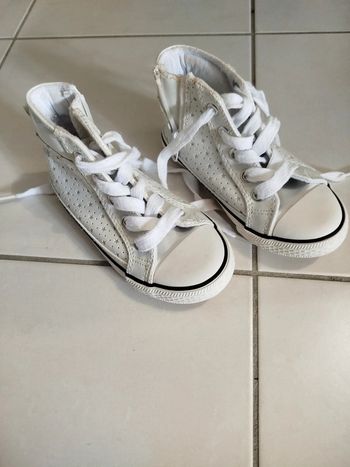 Chaussures pointure 27