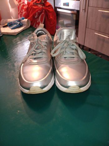 Basket nike air max thea 37.5 voir description