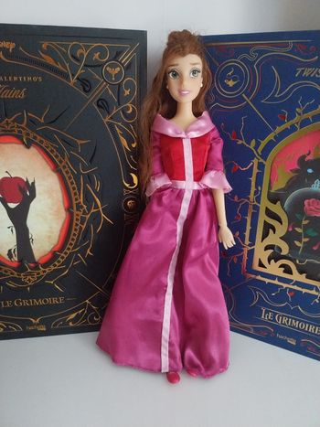 Poupée Belle Winter en robe rose La Belle et la Bête Disney